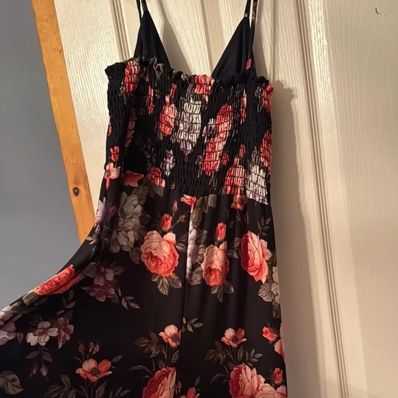 Privy Black and Pink Floral Jumpsuit - Picture 3 of 6